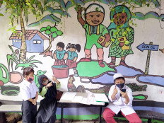 Two Jakarta social institutions receive COVID-19 aid from Korean agency