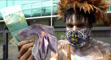  ‘Veronica Koman no longer owes the state’