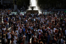 Over 80% of Britons not heeding COVID-19 self-isolation rules: Study