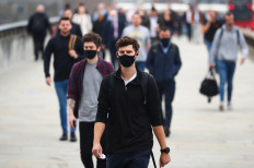 UK faces soaring COVID-19 death rate unless it moves fast, medics warn