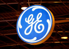 US SEC says GE to pay $200m penalty for misleading investors