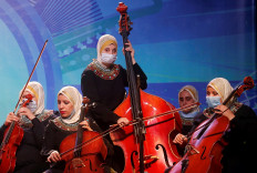 Egyptian orchestra for visually-impaired women resumes concerts amid coronavirus