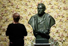 Nobel winners to get $110,000 raise as prize money increased