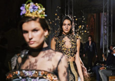 Maquinn Couture's collection is presented at Milan Fashion Week