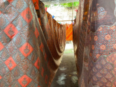 A symbol of hope and perseverance on cloth