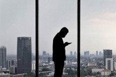 S&P, Fitch hold Indonesia’s credit rating with mixed outlook