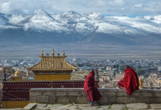 Up in the clouds: Ganden Thubchen Choekhorling Monastery, founded in 1580 by the third Dalai Lama, Sonam Gyatso, sits in the town of Litang at an elevation of 4,000 meters.
