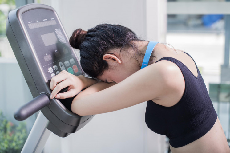 Empty tank: To exercise properly, modulate your training sessions based on your current physical and mental state. Many trainers have advised you not to exercise too hard at the end of a long and stressful day, or when you are deprived of sleep.