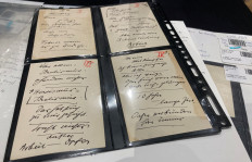 Hitler under the hammer: Speech cards auctioned in Munich