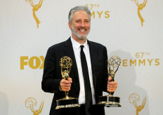 Jon Stewart feted for humor, advocacy with Mark Twain Prize