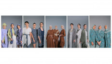 Sustainably resourced: Capsule collections created by EUREKA (left), Holalulu by Neli Gunawan X Jejak Tangan (second left), Restu Anggraini (center), acharisma (second right) and DaneV&rsquo;s (right) using viscose rayon produced by Asia Pacific Rayon (APR) were showcased at virtual fashion show Batik Reimagined, livestreamed from Jakarta Fashion Hub (JFH). 