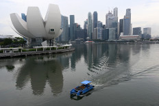  Facing pressure at home, Chinese tech giants expand in Singapore 