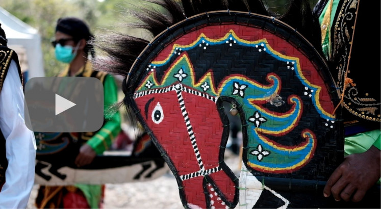 'Kuda lumping' makes a splash at Kulon Progo