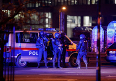 Gunmen kill two in 'terror attack' in Vienna, manhunt launched
