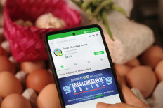 Digitalizing traditional markets, one step at a time