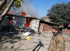 Armenian villagers burn houses ahead of Azerbaijan takeover 