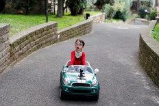 Seven-year-old Italian influencer challenges disability stereotypes