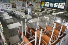 With no guidance, doubts loom over reopening of schools