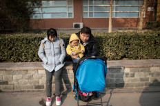 China to report first population drop in five decades