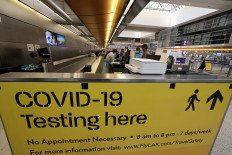 Biden seeks to require international air passengers to quarantine upon arrival