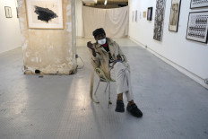 As pandemic closes New York stores, artists move in