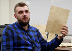 Ukrainian student launches initiative to turn fallen tree leaves into paper