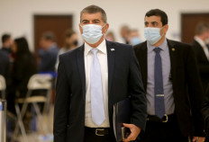 Israel warns of threat to citizens abroad as Iran vows 'vengeance' 