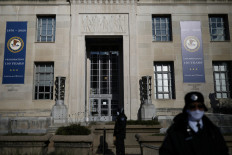 Justice Dept lawsuit says Facebook favored immigrants over US workers 