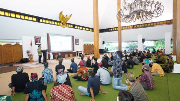 Banyuwangi promotes health, safety certification among tourism players