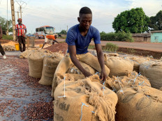 Ivory Coast to lift suspension of Hershey cocoa sustainability schemes