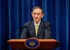 Japanese Prime Minister Yoshihide Suga speaks during a news conference in Tokyo, Japan Dec.4, 2020.