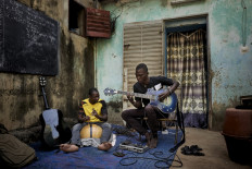 WhatsApp recordings throw lifeline to Sahel artists