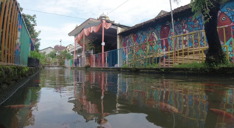 Japanese-style canal home to fish in Yogyakarta