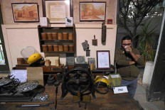 A picture shows the French Institute of Oriental Archaeology in Cairo on December 10, 2020. The French-made typecasting machine is over a century old, the Egyptian hieroglyphs 5,000 years.
