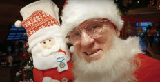 Santa Claus’ missing beard becomes online sensation