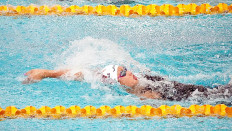 Young swimmer Elysha Pribadi wins two medals in Australia