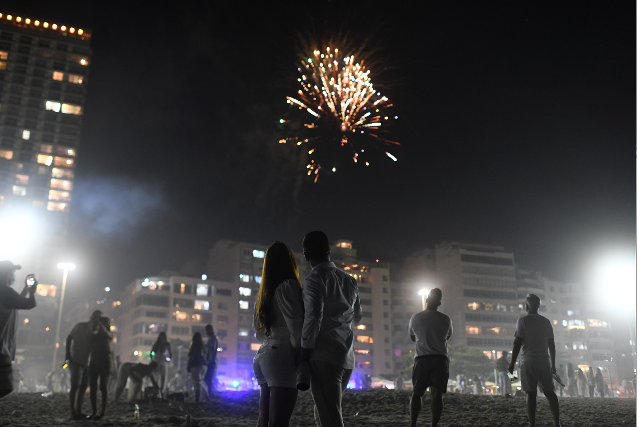 World Ushers In New Year In Shadow Of Pandemic World The Jakarta Post
