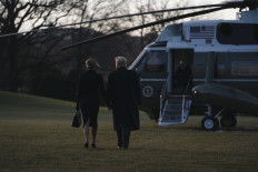 Trump, in departure remarks, says he 'will be back in some form' 