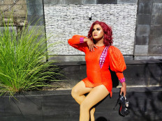 Ayubie uses social media to educate people about drag culture. 