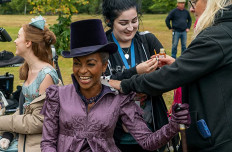  Netflix renews Regency hit 'Bridgerton' for second season 