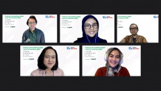 A photomontage of screenshots show (clockwise from top left) Gojek Indonesia vice president of merchant marketing Bayu Ramadhan, The Jakarta Post journalist Vela Andapita, SMESCO president director Leonard Theosabrata, Bakwan Juwarak owner Wijy Wijaya and BLP Beauty CEO Monica Christa, who spoke at the Jakpost UpClose webinar on Jan. 28, 2021 themed “Forging a post-pandemic digital future for Indonesian SMEs”.