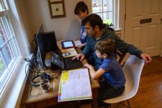  Homeschooling taking off in US as pandemic shutters schools 