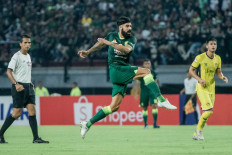 Aryn Williams in action during a Liga 1 soccer match as he plays for Persebaya Surabaya soccer club.