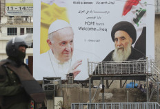 Grand Ayatollah Sistani, Iraq's 'shepherd', to meet Pope Francis