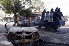 Four dead in Senegal unrest after opposition leader held