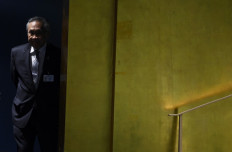 Thailand calls for dialogue between military and Suu Kyi's NLD