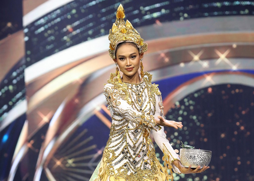 Myanmar Beauty Queen Speaks Out Against Military Coup Se Asia The Jakarta Post