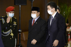 Government seeks up to $125 billion in loans to modernize military