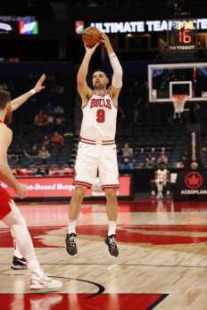 Nikola Vucevic #9 of the Chicago Bulls shoots the ball during the game against the Toronto Raptors on April 8, 2021 at Amalie Arena in Tampa, Florida.