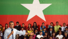  Obama urges world to reject Myanmar junta, warns of 'failed state' 